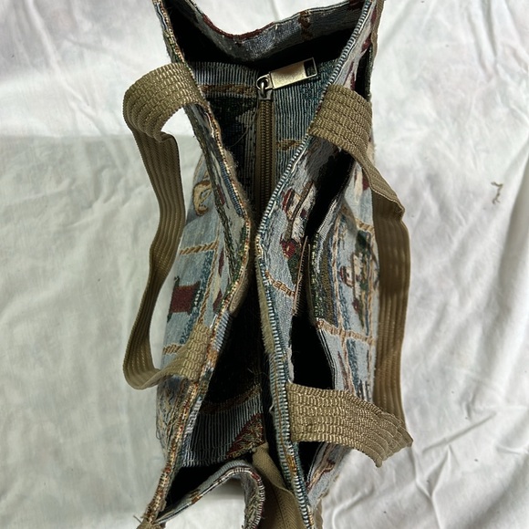 Lighthouse Patterned Bag - Picture 6 of 6